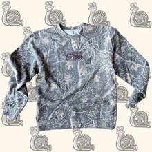 Load image into Gallery viewer, Ghost Camo Chocolate Crew
