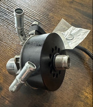 Load image into Gallery viewer, CAT Fuel Filter Adapter 1-16 6.6 Duramax
