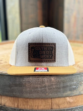 Load image into Gallery viewer, SDW Leather Patch 511 Snapback
