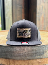 Load image into Gallery viewer, SDW Leather Patch 511 Snapback
